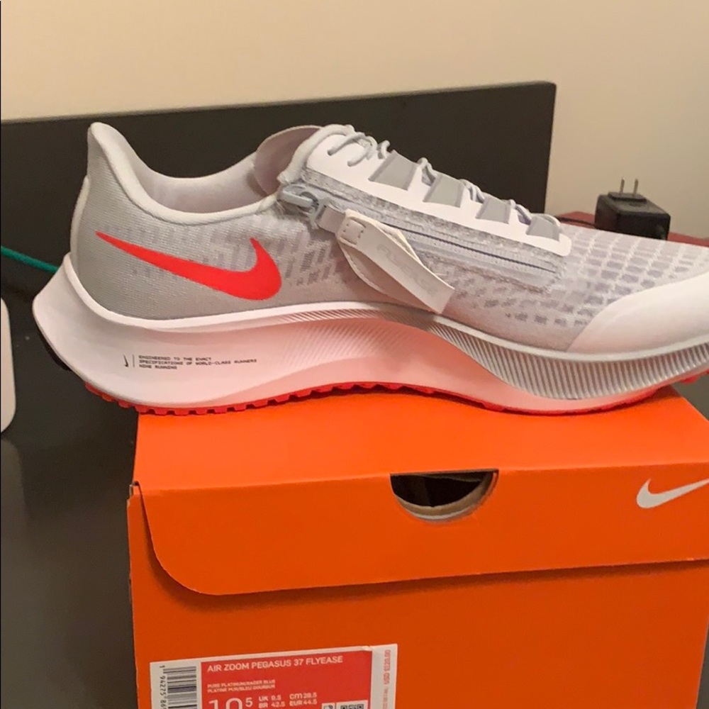 Nike Men’s Air Zoom Pegasus running sneaker.